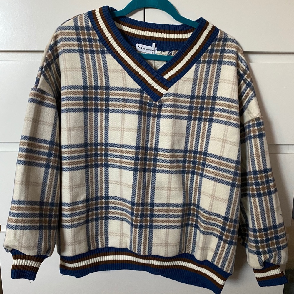 V-neck Plaid Sweater